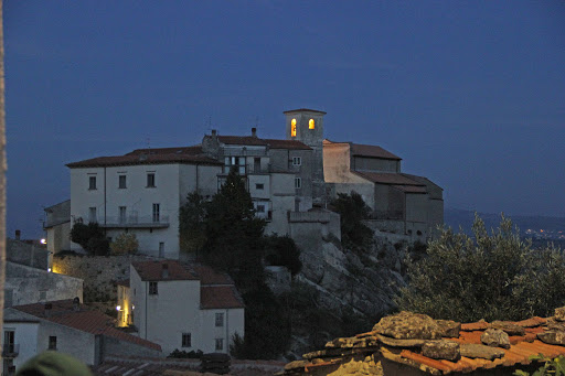 Immagini dal Sannio: Castelverrino, il piccolo borgo che fa gola agli olandesi