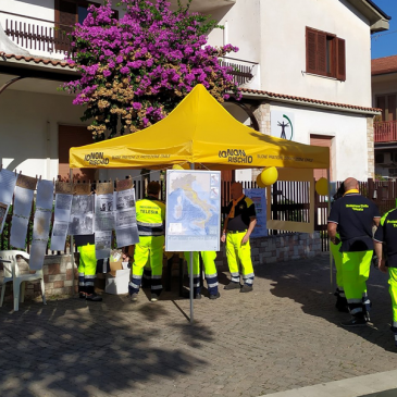 Protezione Civile Telesia, volontari in piazza per la campagna “Io non rischio”