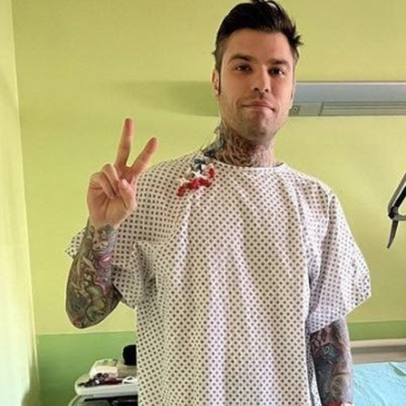 Fedez e il raro tumore al pancreas: “Di cosa si tratta? E come sarà la prognosi per il rapper?”