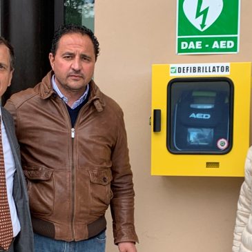 A Telese Terme un defibrillatore nell’area del mercato