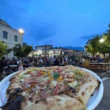 “Pizza e Falanghina” apre l’estate a Castelvenere