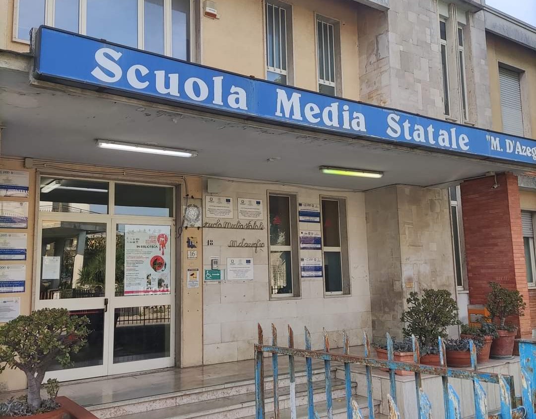 Telese, sopralluogo al plesso della scuola secondaria: le rassicurazioni del sindaco