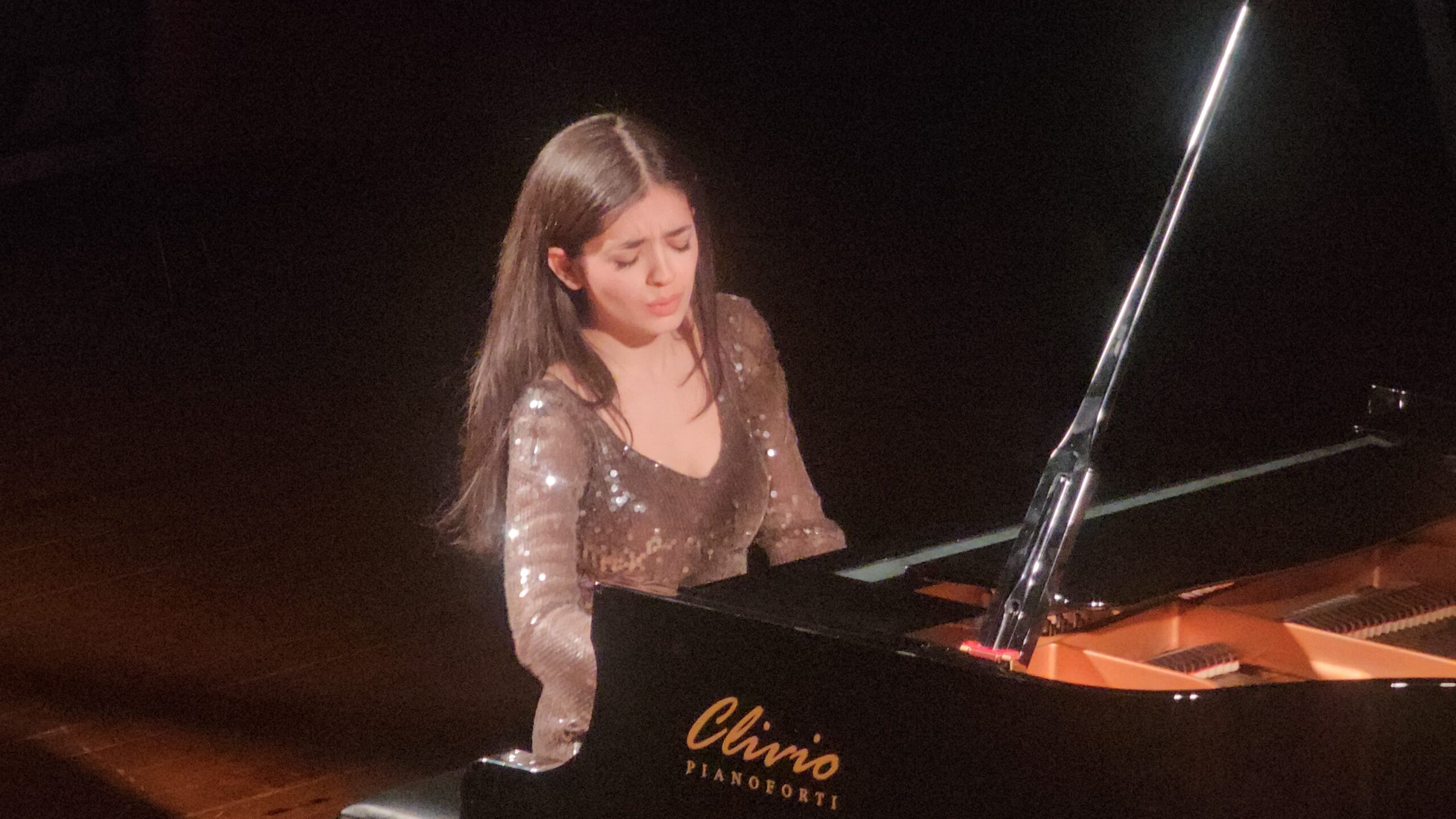 La pianista Giulia Falzarano inaugura il 2025 con un nuovo concerto