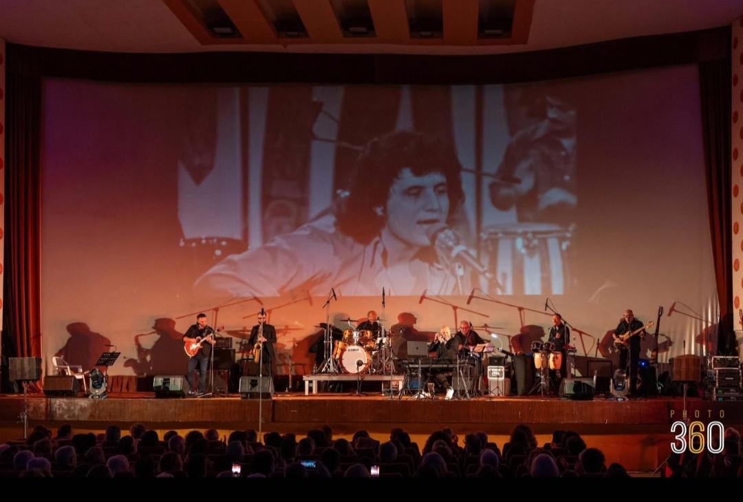 Benevento, successo per il tributo a Pino Daniele “10 anni senza ‘e te”